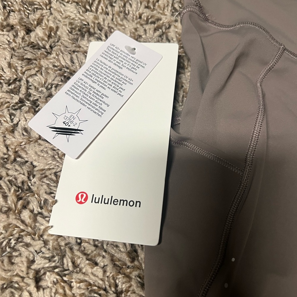 Lululemon Fast and Free High Rise Tight 25” *5 pocket - Picture 5 of 6